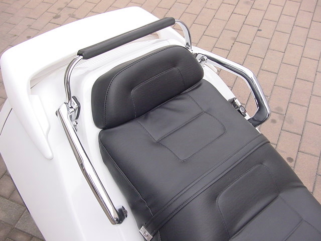 フュージョン用(MF02):メッキタンデムグラブバー